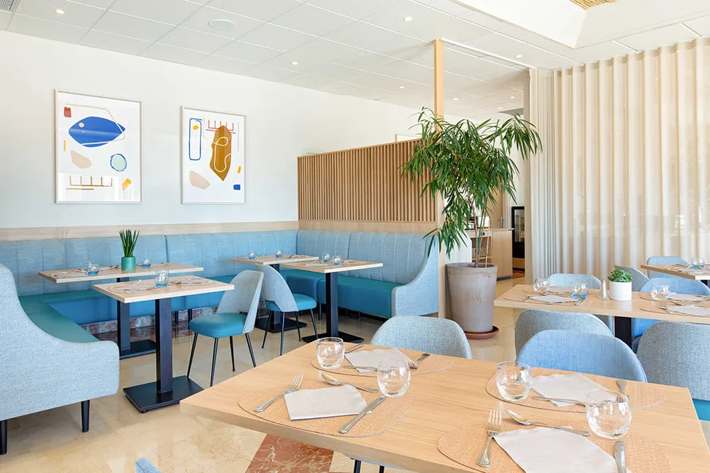 Restaurant — photo 69